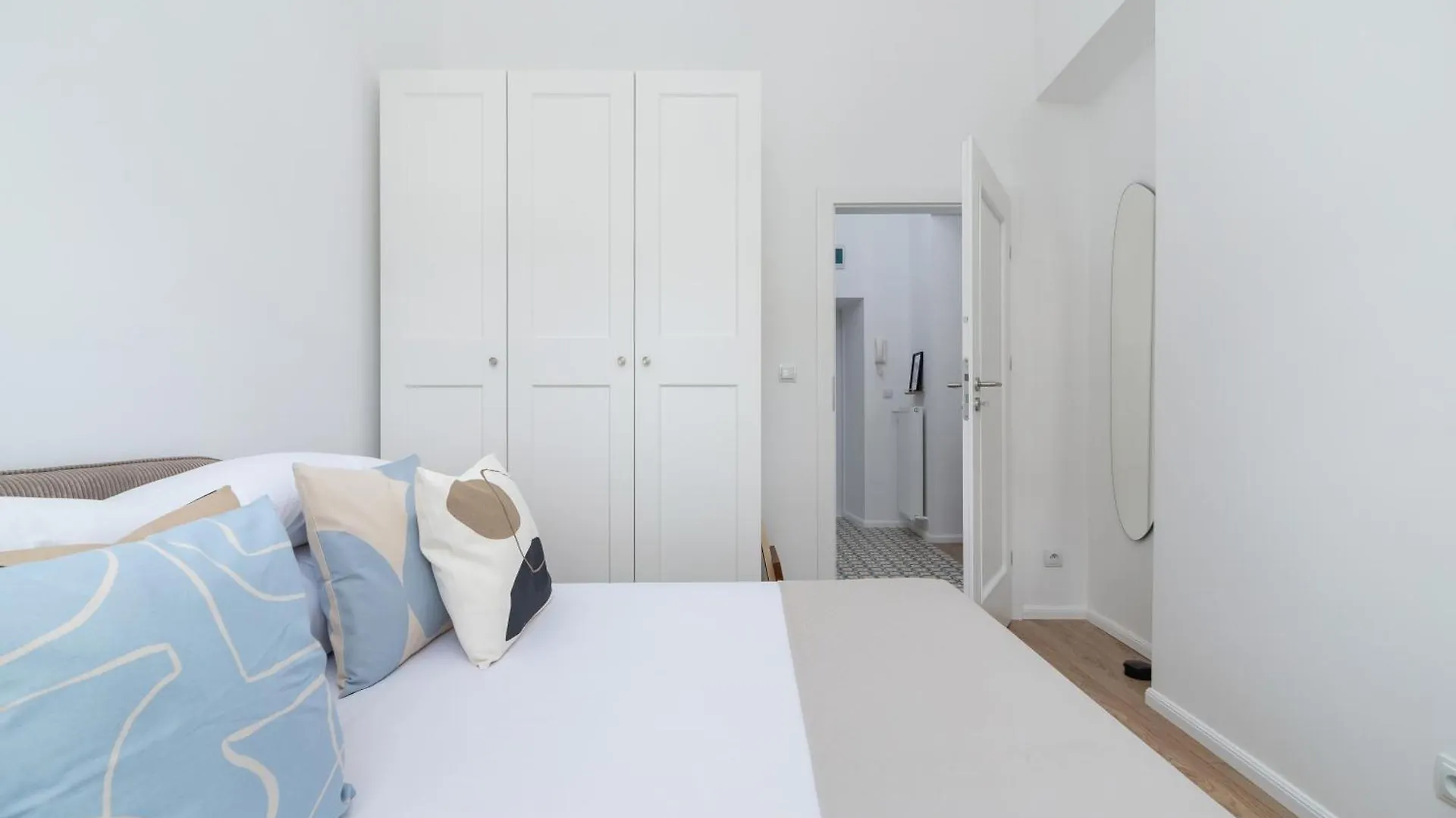 One Bedroom Apartment - Dietla 68 Street Krakow Poland