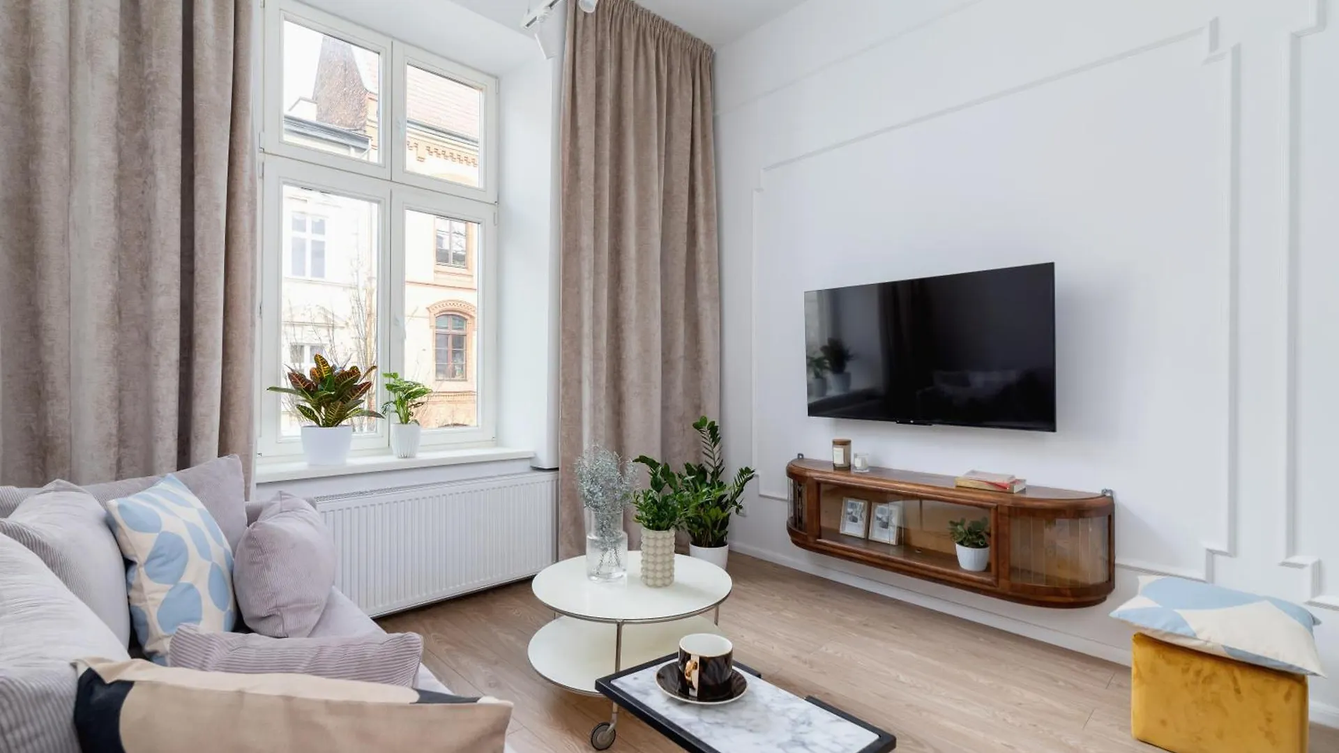 One Bedroom Apartment - Dietla 68 Street Krakow 0*,  Poland
